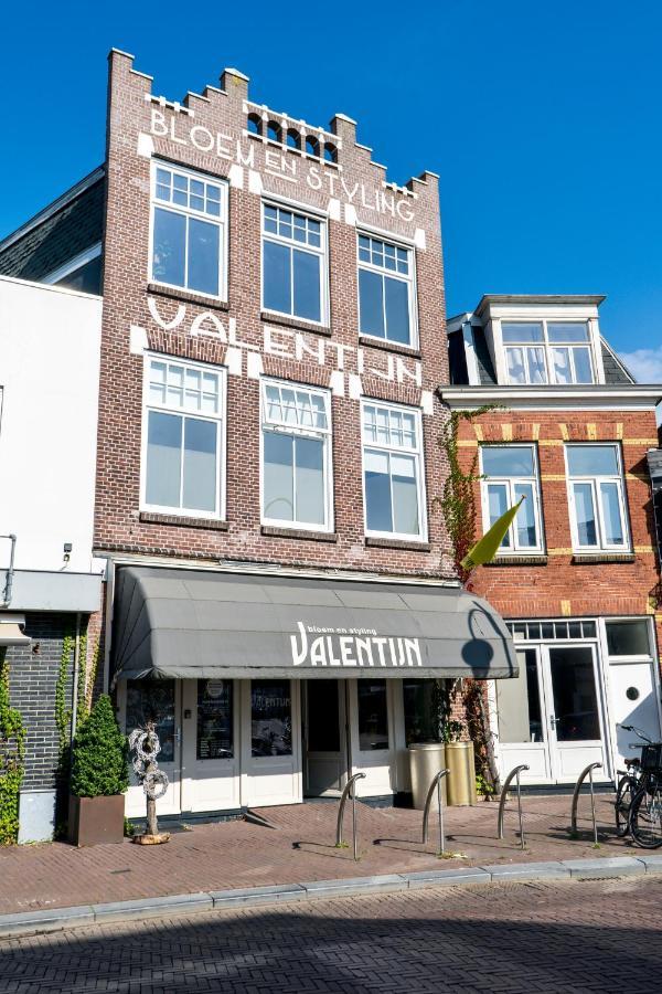 Stadslogement Valentijn Sneek Eksteriør billede